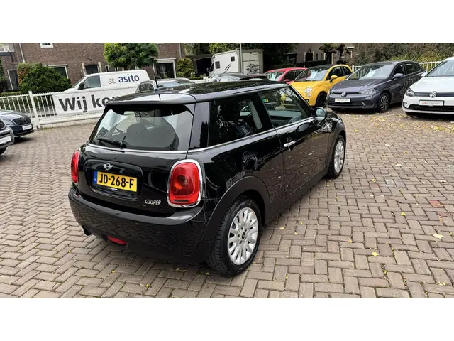 MINI Cooper Mini 1.5 Business 2016 Benzine 7