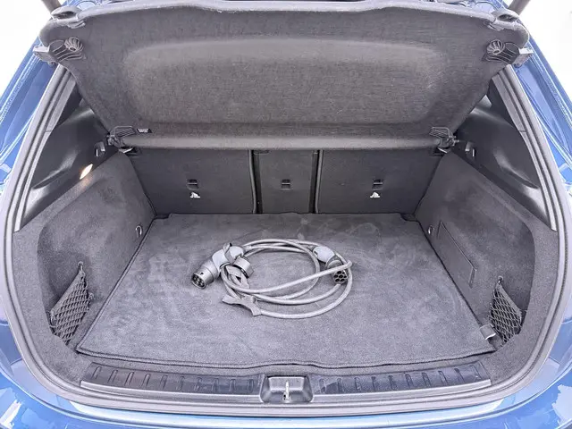 Mercedes-Benz EQA 250 AMG Line 67 kWh 2022 Elektrisch 11