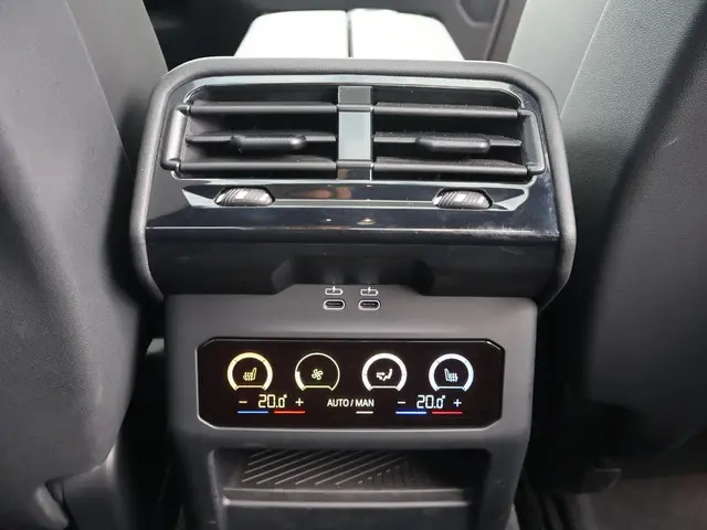 BMW 5 Serie 520i 2024 Benzine 15