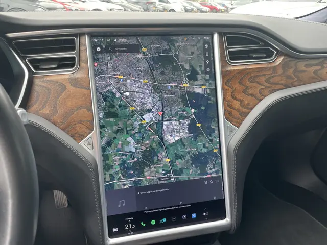 Tesla Model S 75D Base 2018 Elektrisch 10