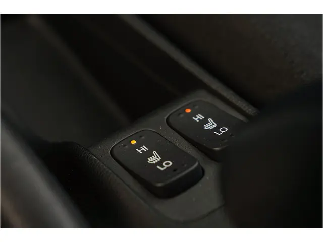 Honda Jazz 1.3i V-TEC ELEGANCE 2016 Benzine 18