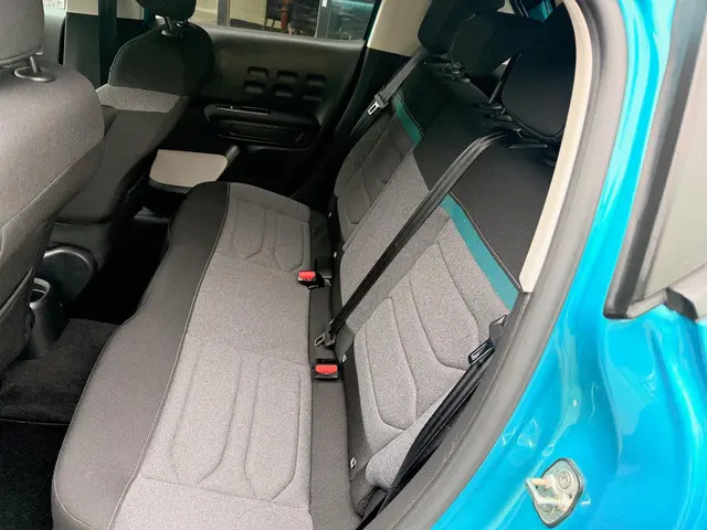 Citroën C3 1.2 PureTech Shine 2021 Benzine 9