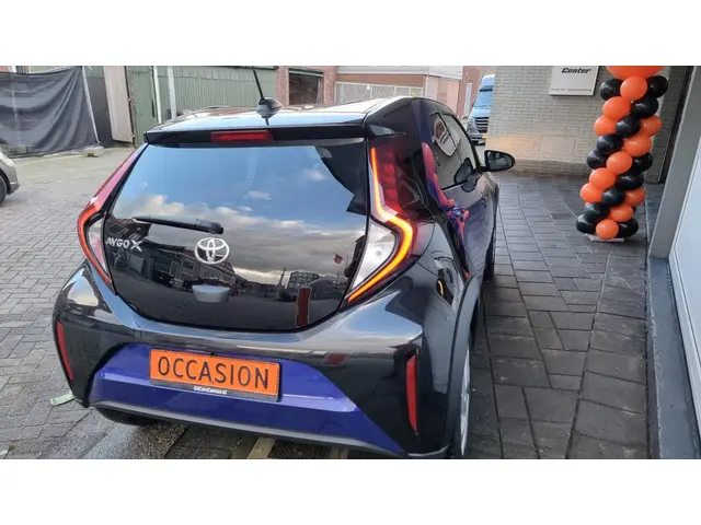Toyota Aygo X 1.0 VVT-i MT Envy 2022 Benzine 5