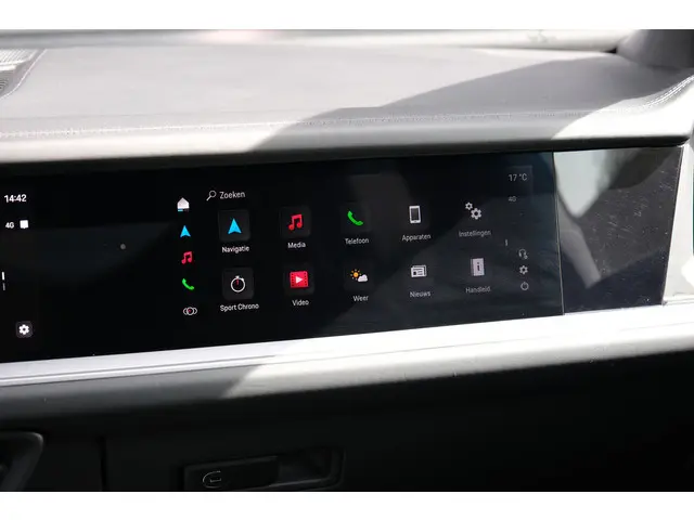 Porsche Cayenne 3.0 E-Hybrid 2023 Hybride Benzine 34