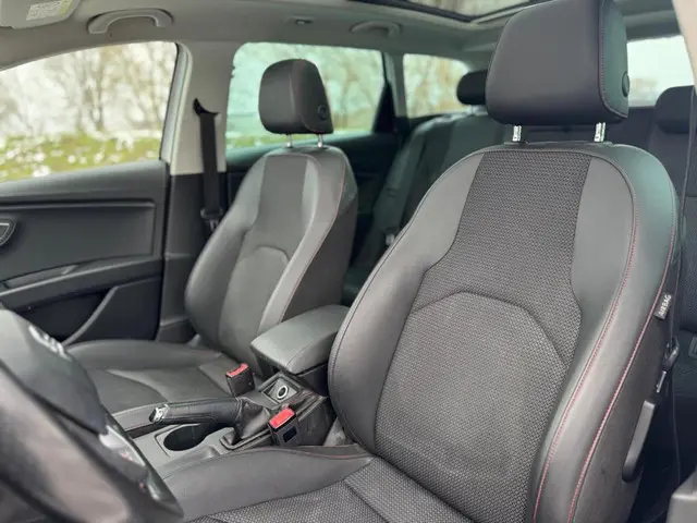 SEAT Leon ST 1.8 TSI FR Connect / PANO / LED / 2016 Benzine 14