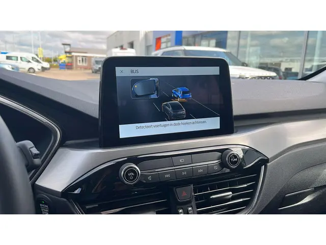 Ford Kuga 2.5 PHEV Titanium 2024 Hybride Benzine 34