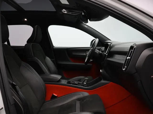Volvo XC40 T3 Automaat R-Design 2020 Benzine 9