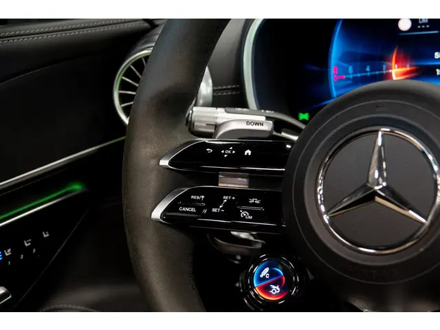 Mercedes-Benz SL Roadster AMG 63 4MATIC+ 2022 Benzine 30