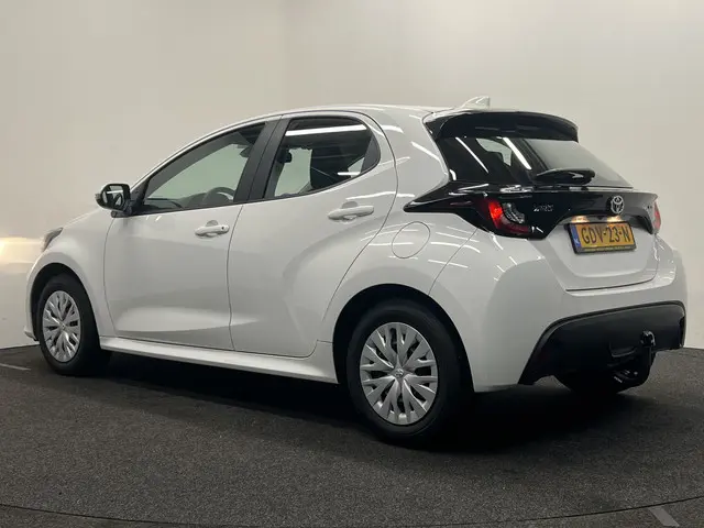Toyota Yaris 1.5 Hybrid 115 Comfort 2024 Hybride Benzine 5