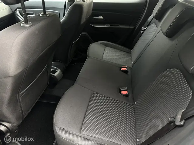 Dacia Duster 1.6 SCe Comfort 4x4 2019 Benzine 20