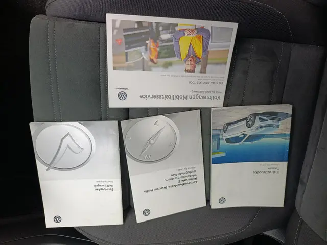 Volkswagen Touran 1.4 TSI Connected Series 2017 Benzine 27