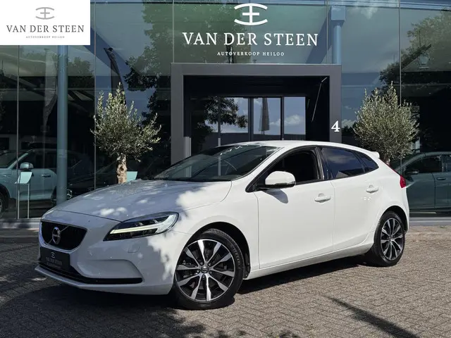 Volvo V40 1.5 T3 Momentum 2020 Benzine