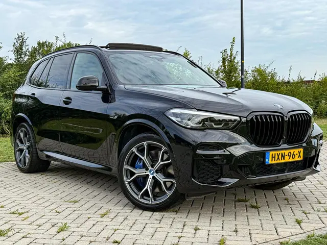 BMW X5 xDrive45e High Executive 2023 Hybride Benzine 3