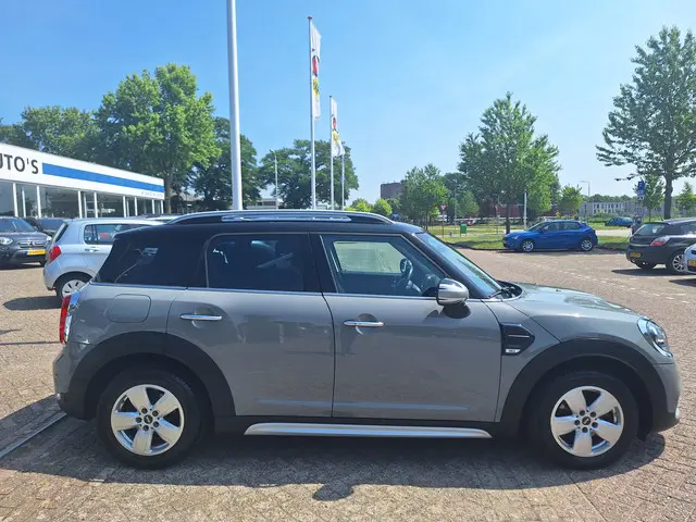 MINI Countryman Mini 1.5 One 2018 Benzine 6