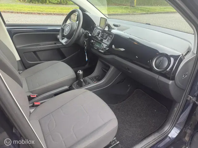 Volkswagen up! 1.0 move up! BlueMotion 2015 Benzine 22