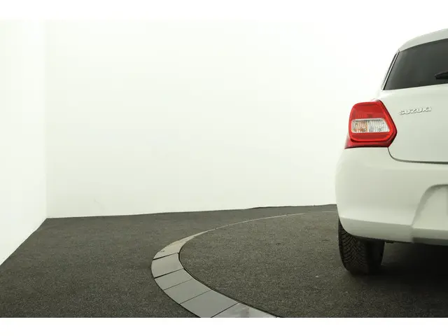 Suzuki Swift 1.2 Select 2019 Benzine 40