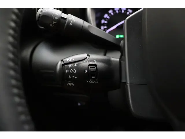 Citroën C3 Aircross 1.2 PureTech S&S Feel 2020 Benzine 24