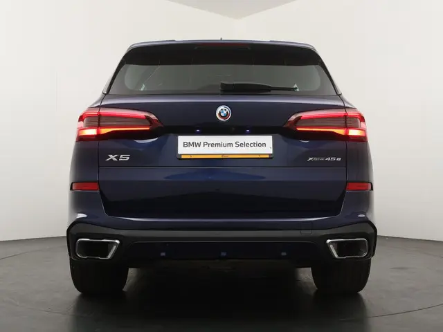BMW X5 xDrive45e High Executive 2023 Hybride Benzine 10