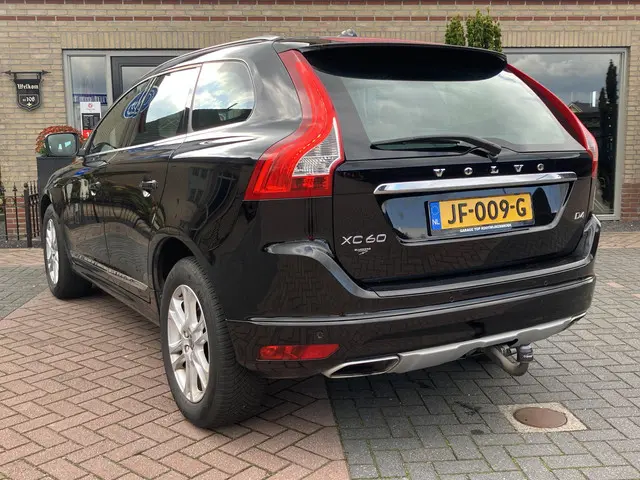 Volvo XC60 2.0 D4 FWD Ocean Race 2015 Diesel 11