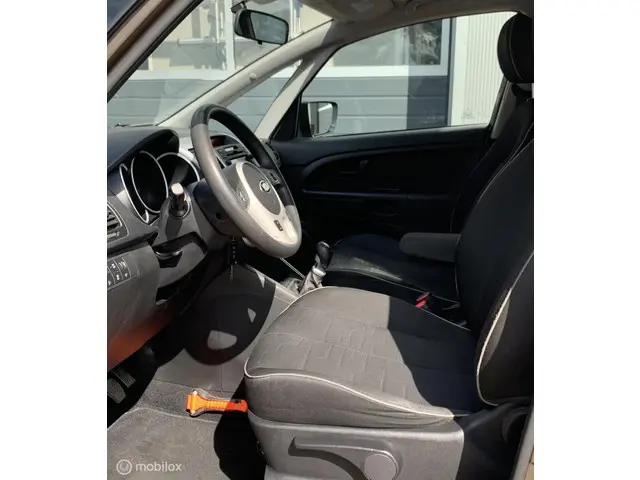 Kia Venga 1.4 CVVT Plus Pack 2013 Benzine 10
