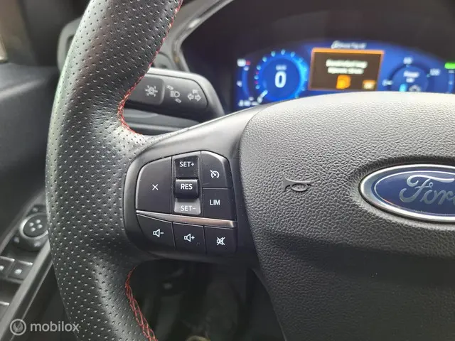 Ford Kuga 2.5 PHEV Titanium 2021 Hybride Benzine 18