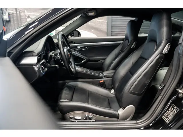 Porsche 911 3.0 Carrera 4S 2016 Benzine 3