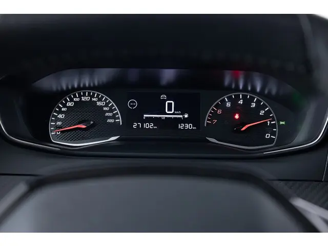 Peugeot 208 1.2 PureTech Active 5drs 2023 Benzine 15