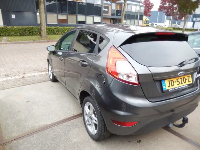 Ford Fiesta 1.0 Style AIRCO NAVI 2016 Benzine 7