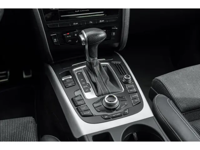Audi A4 Avant 1.8 TFSI Pro Line S 2014 Benzine 26