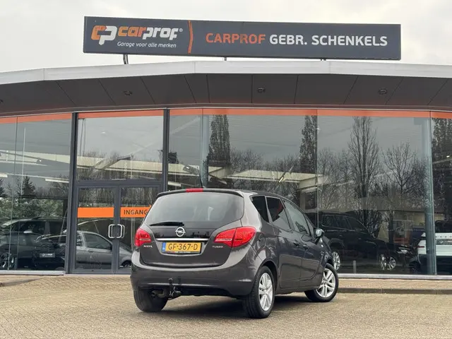 Opel Meriva 1.4 Turbo Berlin 2015 Benzine 6