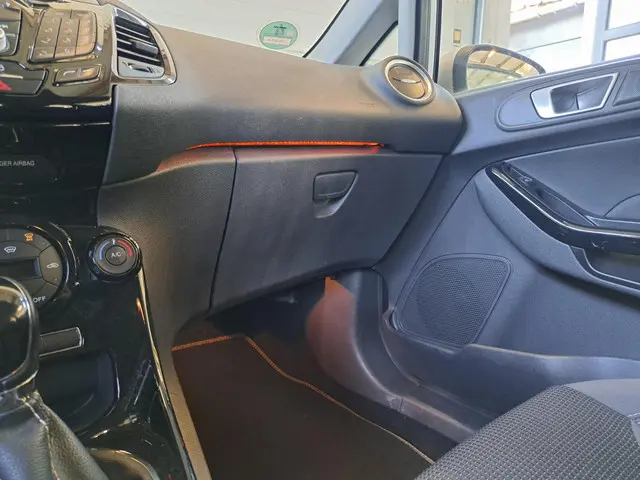 Ford Fiesta 1.0 EcoBoost Titanium 2016 Benzine 15