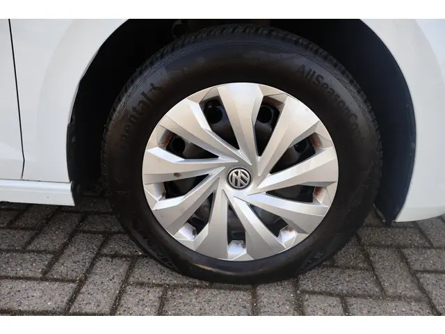 Volkswagen Polo 1.0 TSI Comfortline 2020 Benzine 26