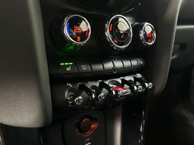 MINI Cooper Mini 1.5 Chili 2021 Benzine 23