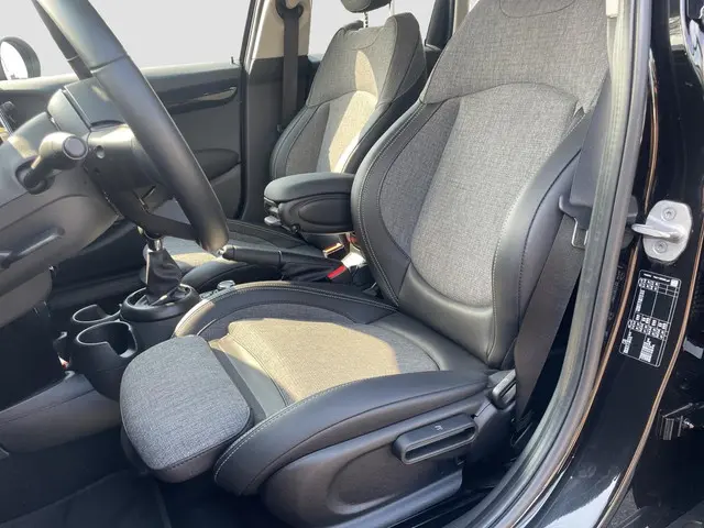 MINI One Mini 1.5 5d Yours 2021 Benzine 4