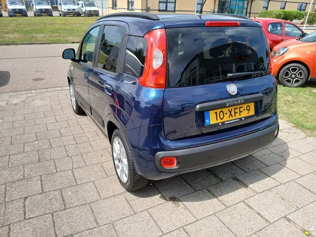 Fiat Panda 0.9 TwinAir Lounge 2012 Benzine 4