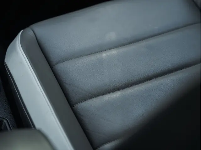 Volkswagen T-Roc 2.0 TSI 4Motion 190PK 2017 Benzine 19