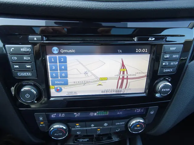 Nissan QASHQAI 1.2 Connect Edition | AUTOMAAT | 2016 Benzine 32