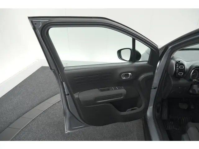 Citroën C3 Aircross PureTech 130 EAT6 Max 2024 Benzine 63