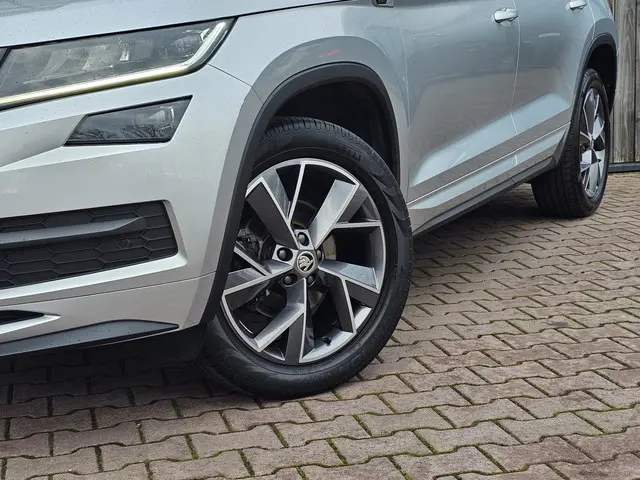 Škoda Kodiaq 1.5 TSI Sportline Business 2021 Benzine 45