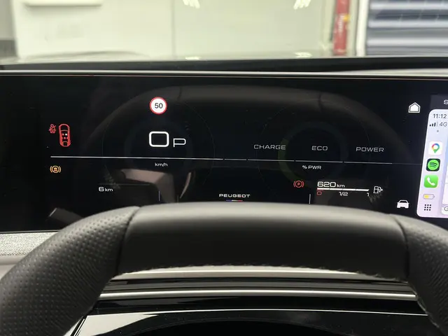 Peugeot 3008 1.2 Hybrid 145 GT 2026 Hybride Benzine 33