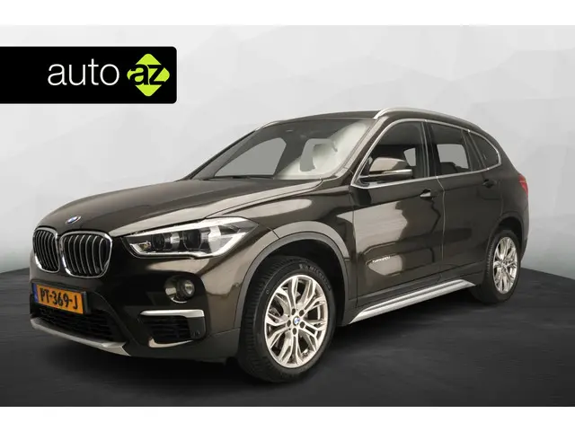 BMW X1 sDrive20i Executive 2017 Benzine