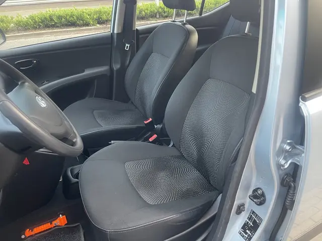 Hyundai i10 1.0 i-Drive Cool, Airco, 2014 Benzine 15