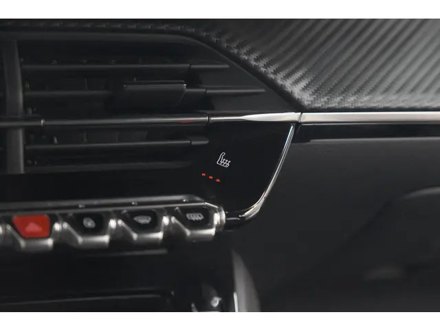Peugeot 2008 PureTech 130 GT-Line 2020 Benzine 48