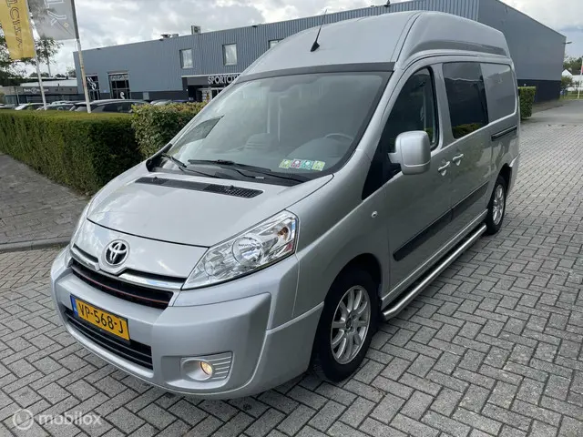 Toyota ProAce 2.0D L2H2 Aspiration 2015 Diesel 4