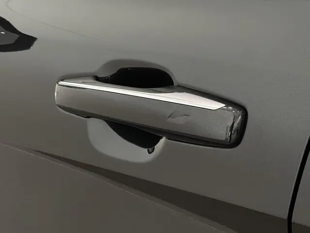Lynk & Co 01 1.5 2025 Hybride Benzine 53