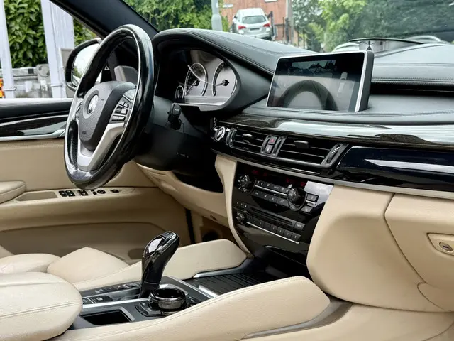 BMW X6 5.0 X-DRIVE HIGH EXECUTIVE 2014 Benzine 13