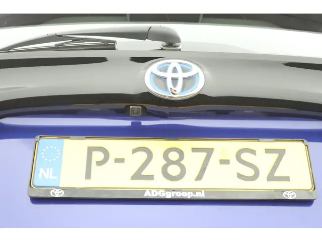 Toyota Yaris 1.5 Hybrid Active 2022 Hybride Benzine 37