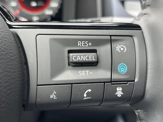 Nissan QASHQAI MHEV 140 MT Tekna 2024 Benzine 26