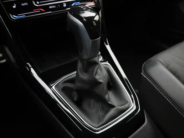 Volkswagen T-Cross 1.0TSI/116PK Goal DSG 2025 Benzine 13