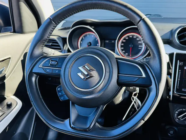 Suzuki Swift 1.2 SELECT 2019 Benzine 20